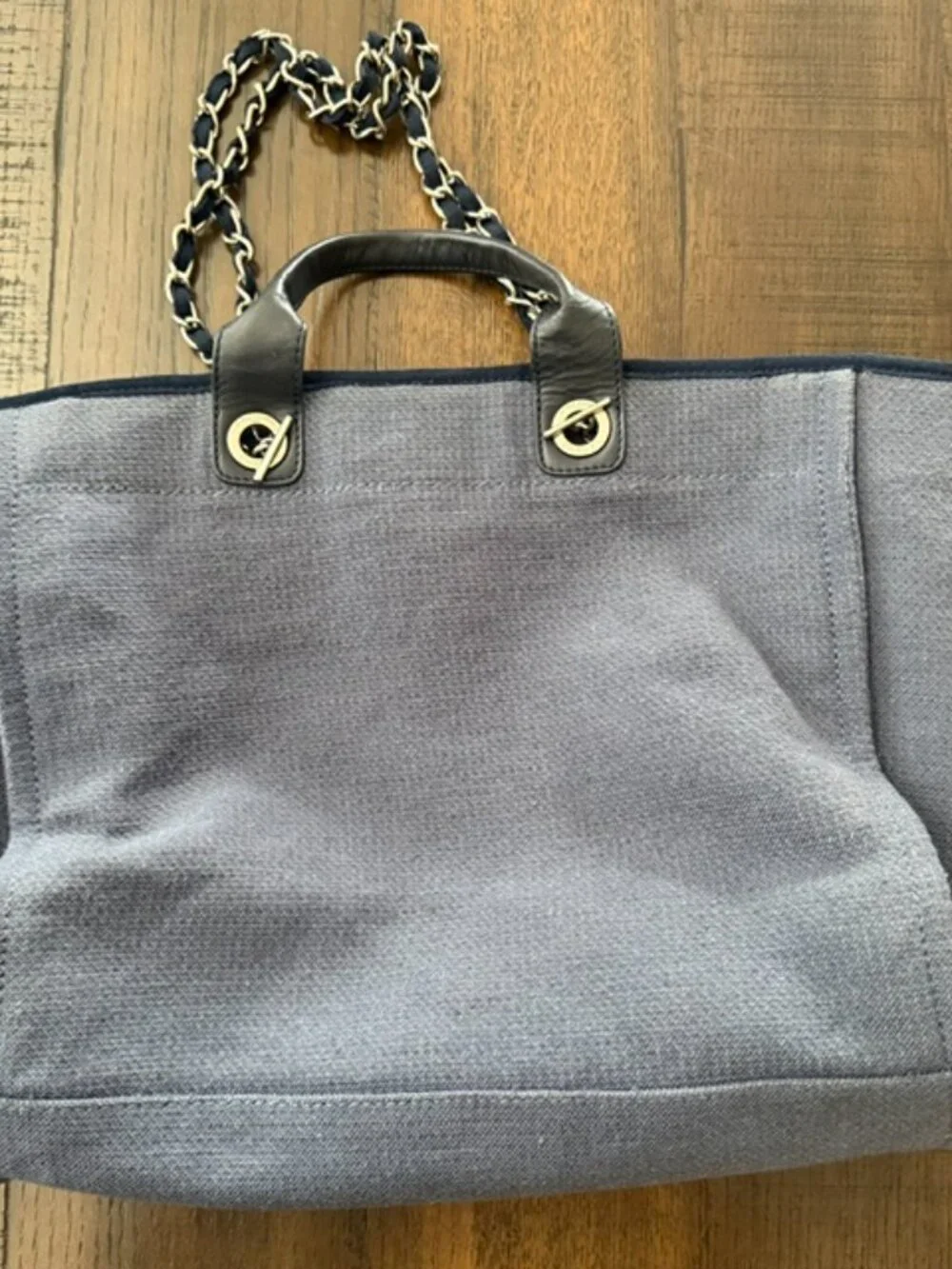 Chanel Medium Raffia Deauville Tote Used & Professionally Cleaned & Scotchgarde - Picture 8 of 9